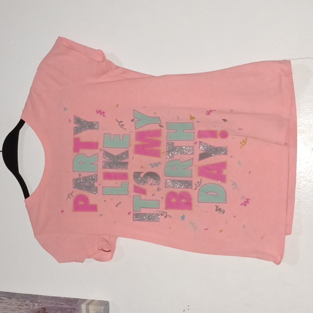 Light pink shirt for girls